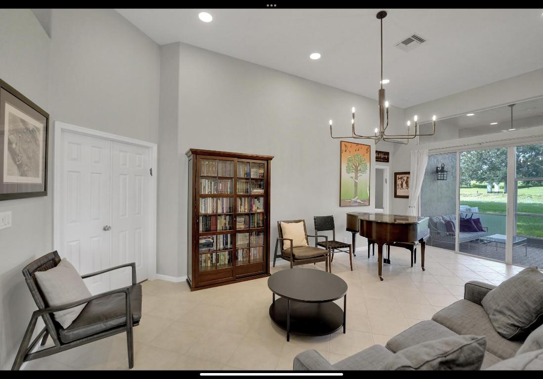 POLO TRACE 2 4 - Residential Lease