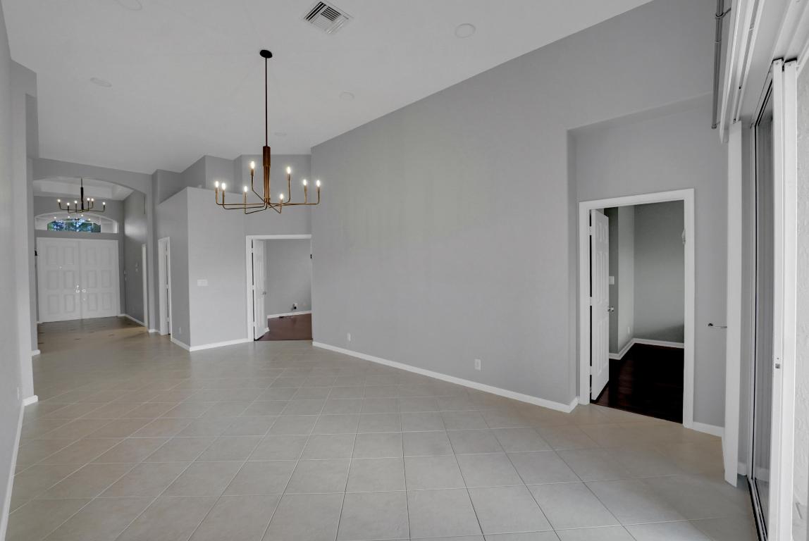 POLO TRACE 2 4 - Residential Lease