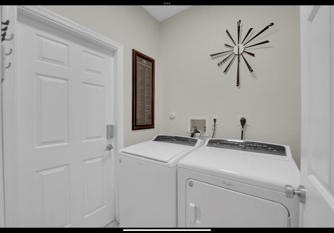 POLO TRACE 2 4 - Residential Lease