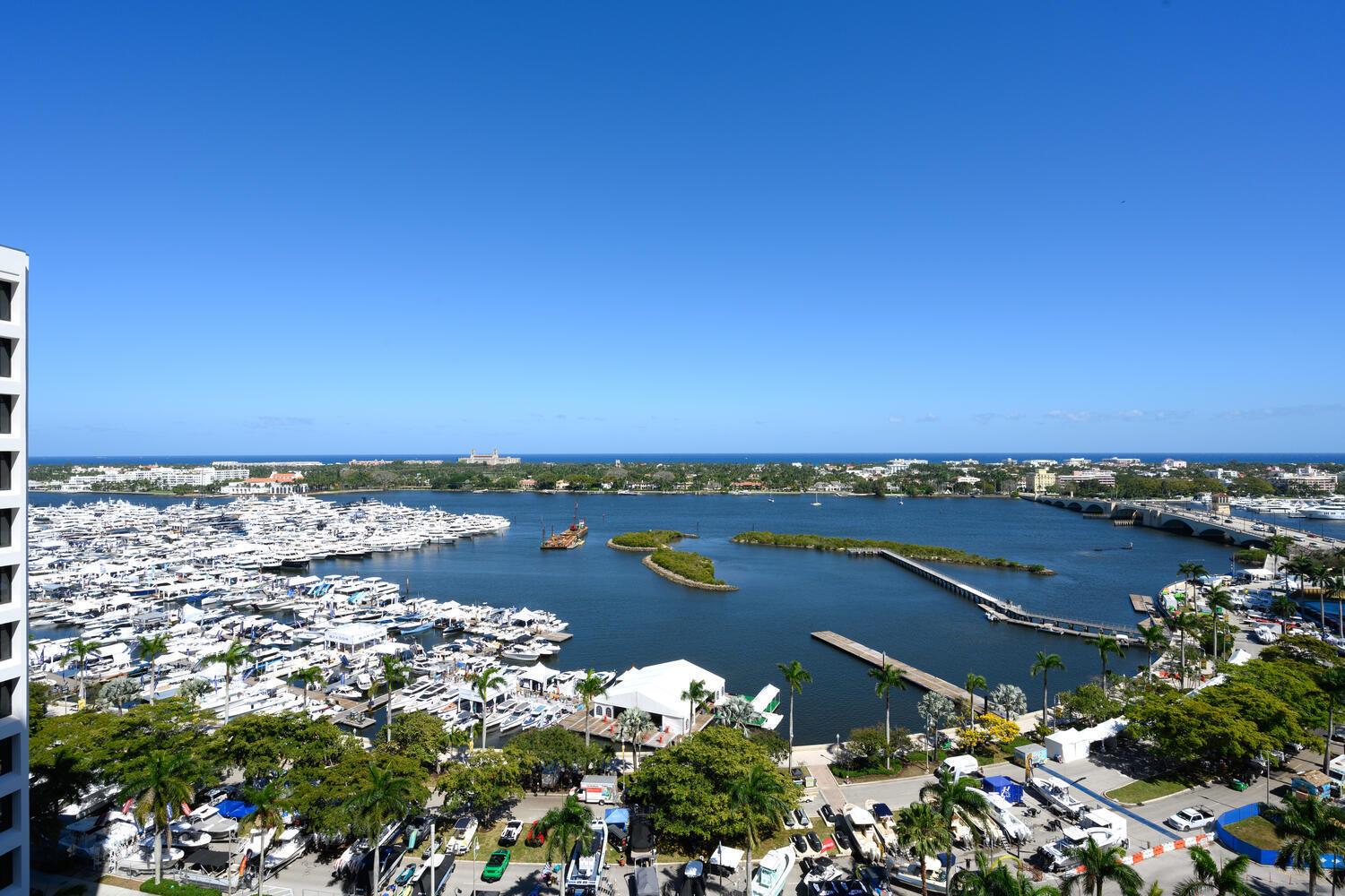 525 S Flagler Drive 17c