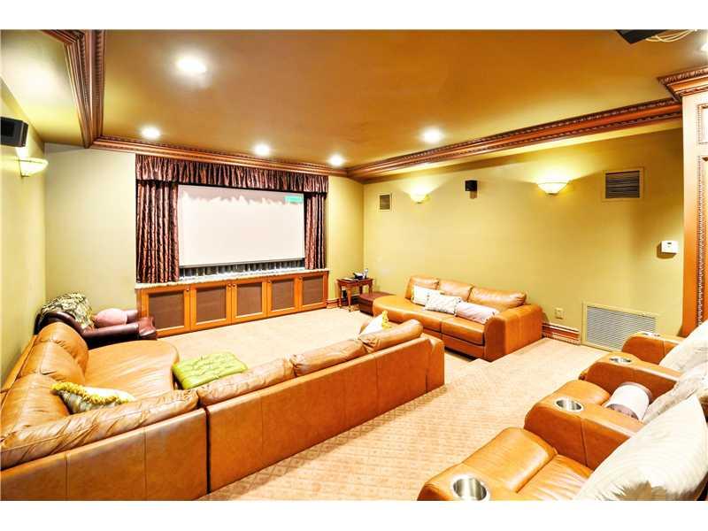 Las Olas Isles - Residential