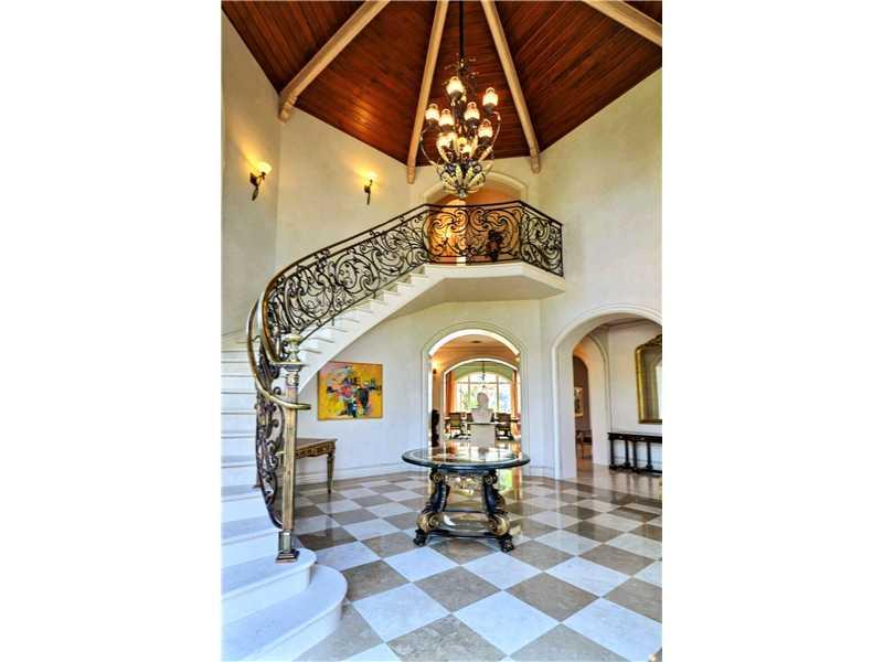 Las Olas Isles - Residential