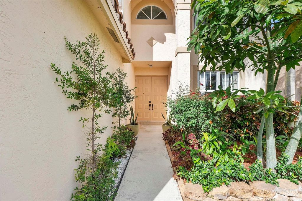 Photo of 3527 Chesapeake Circle, Boynton Beach, FL 33436 (MLS # F10537035)