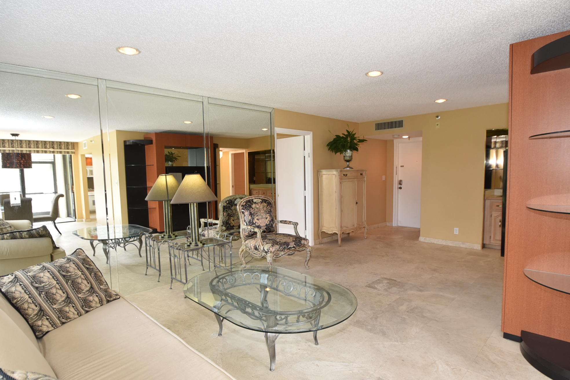 WILLOW WOOD MIDRISE CONDO - Residential