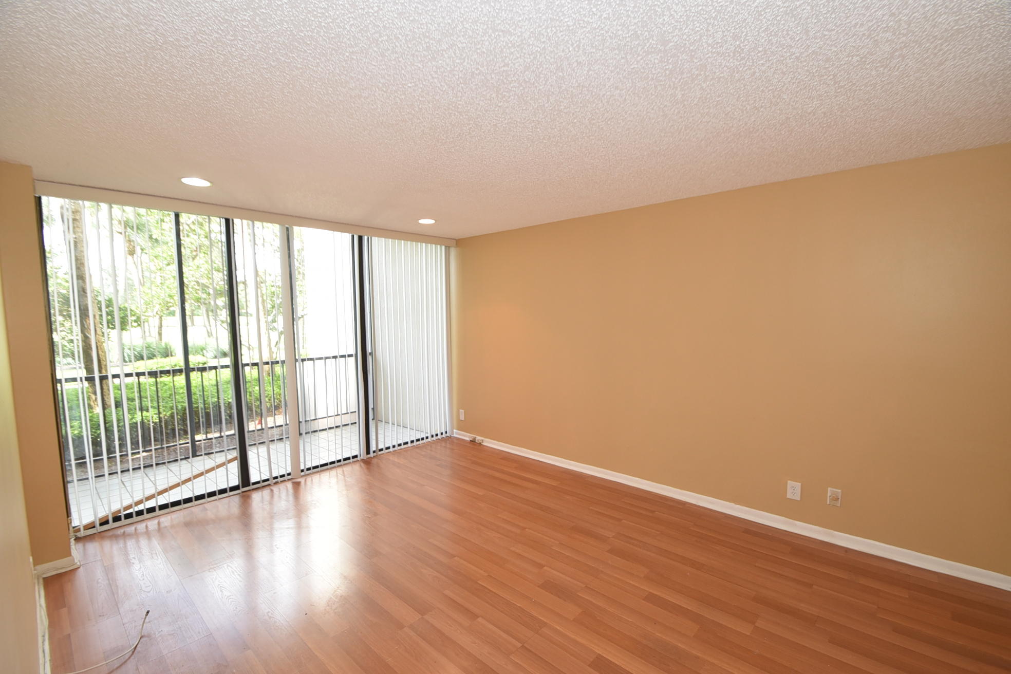 WILLOW WOOD MIDRISE CONDO - Residential