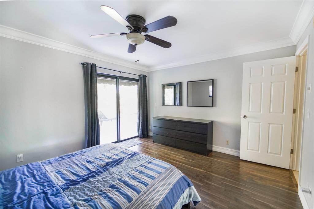 WHISPERING WOODS - Residential