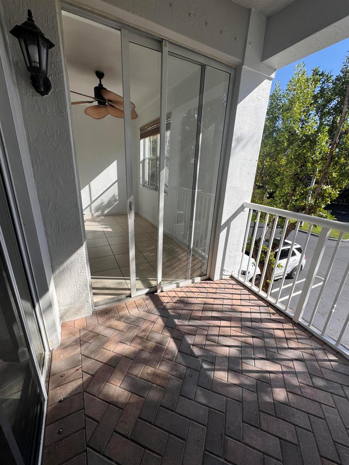 SHOMA COURTYARDS - Residential Lease