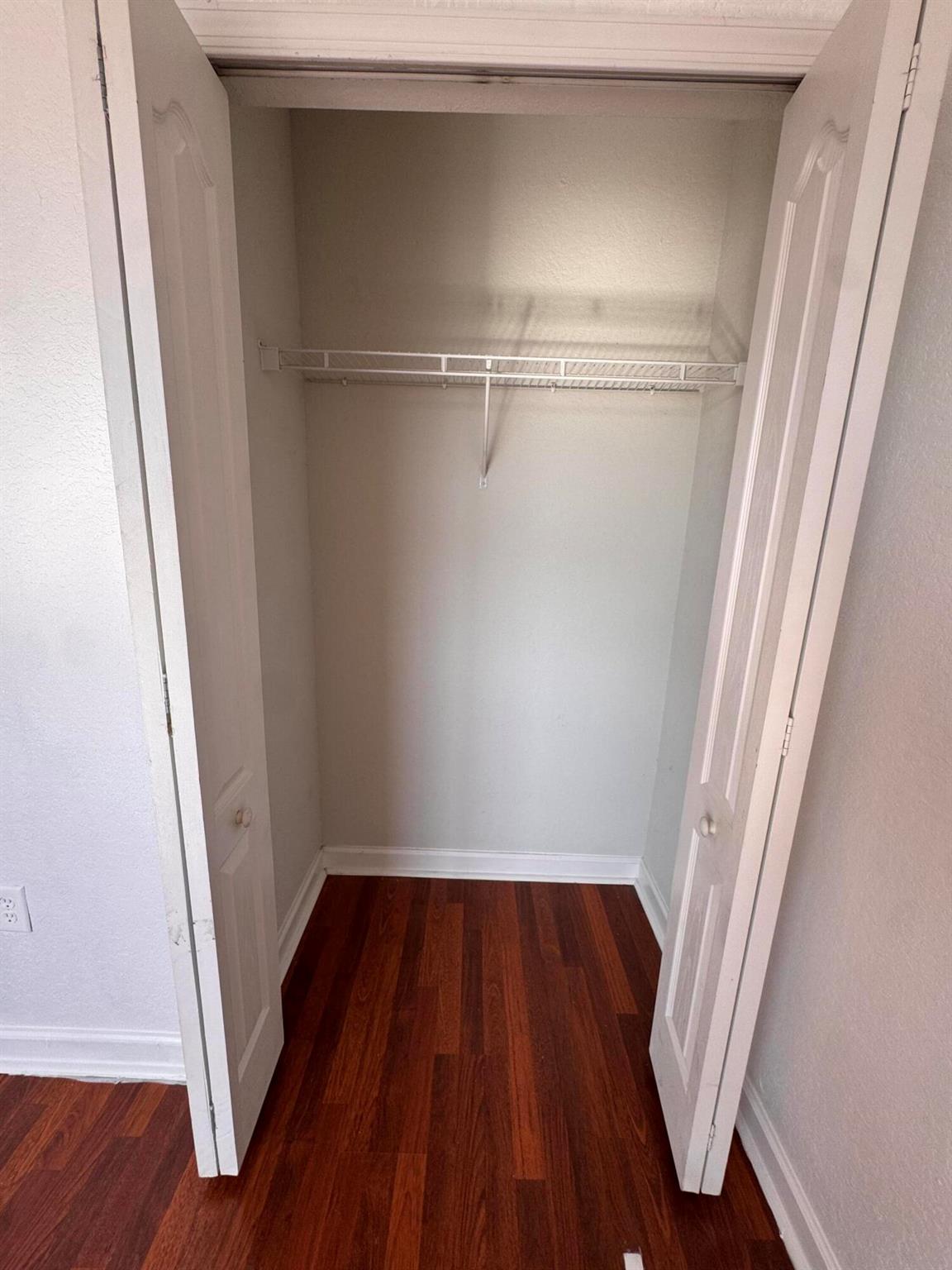 SHOMA COURTYARDS - Residential Lease