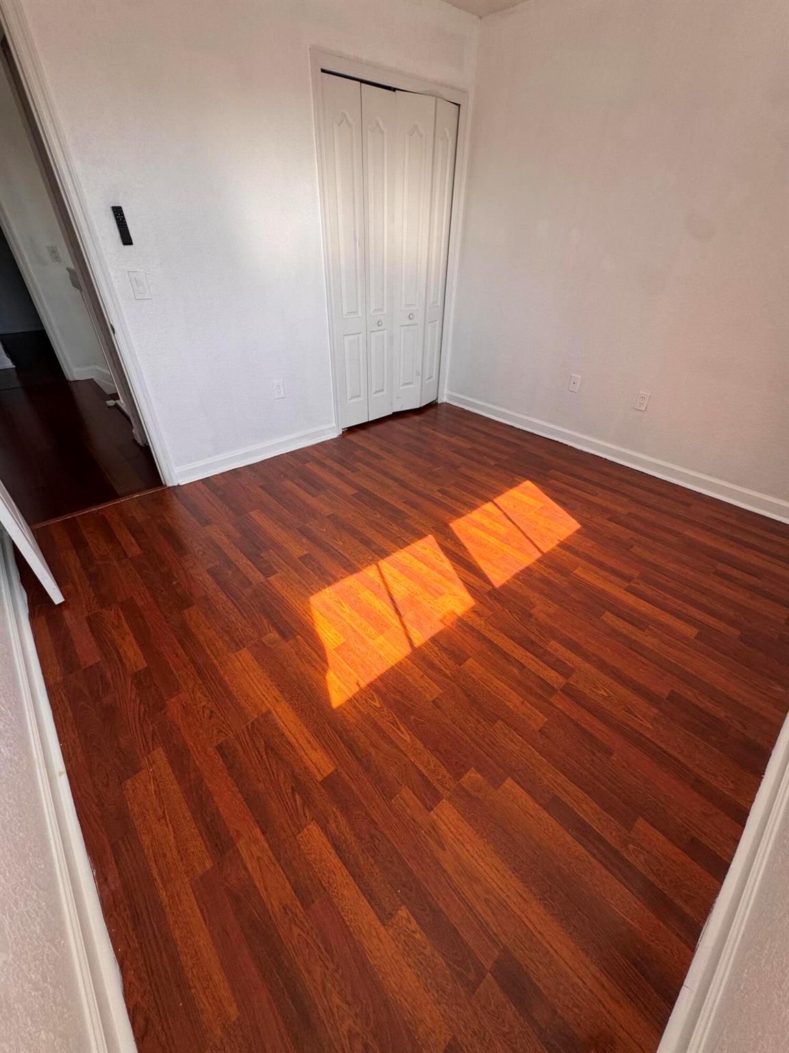 SHOMA COURTYARDS - Residential Lease