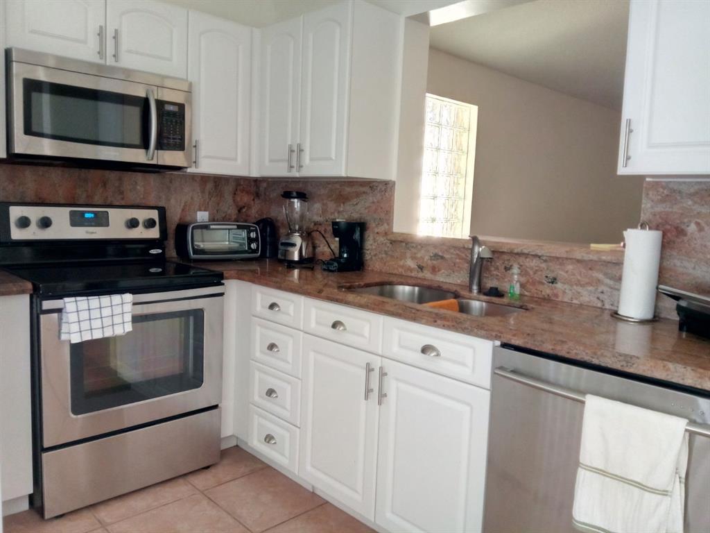 Cove at French Villa - Residential Lease