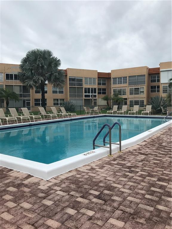 ROYAL PARK GARDENS - Residential