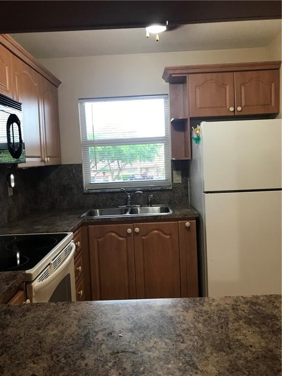 ROYAL PARK GARDENS - Residential