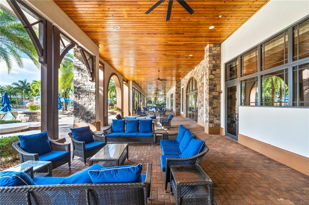 Mira Lago - Residential