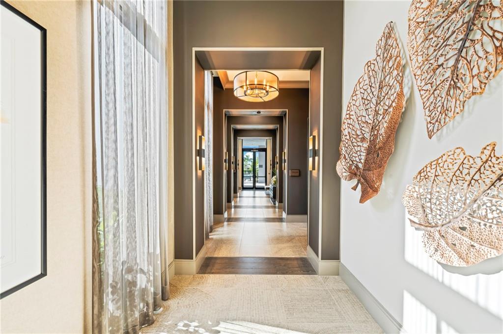 Mira Lago - Residential