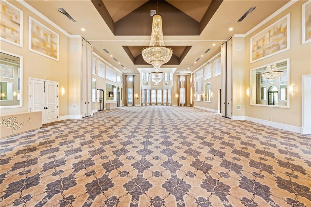 Mira Lago - Residential