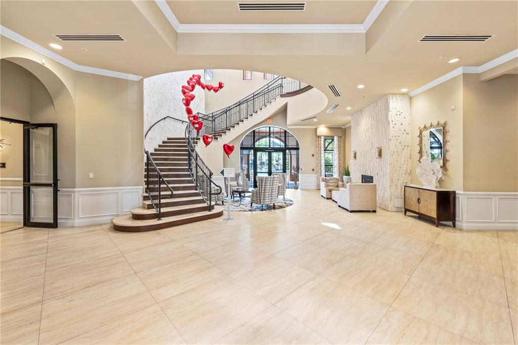 Mira Lago - Residential