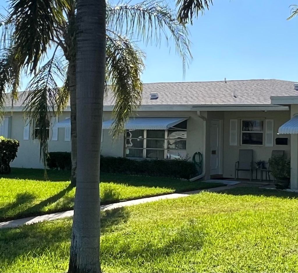 Photo of 3211 Park Lane #C, Boynton Beach, FL 33435 (MLS # R10992550)