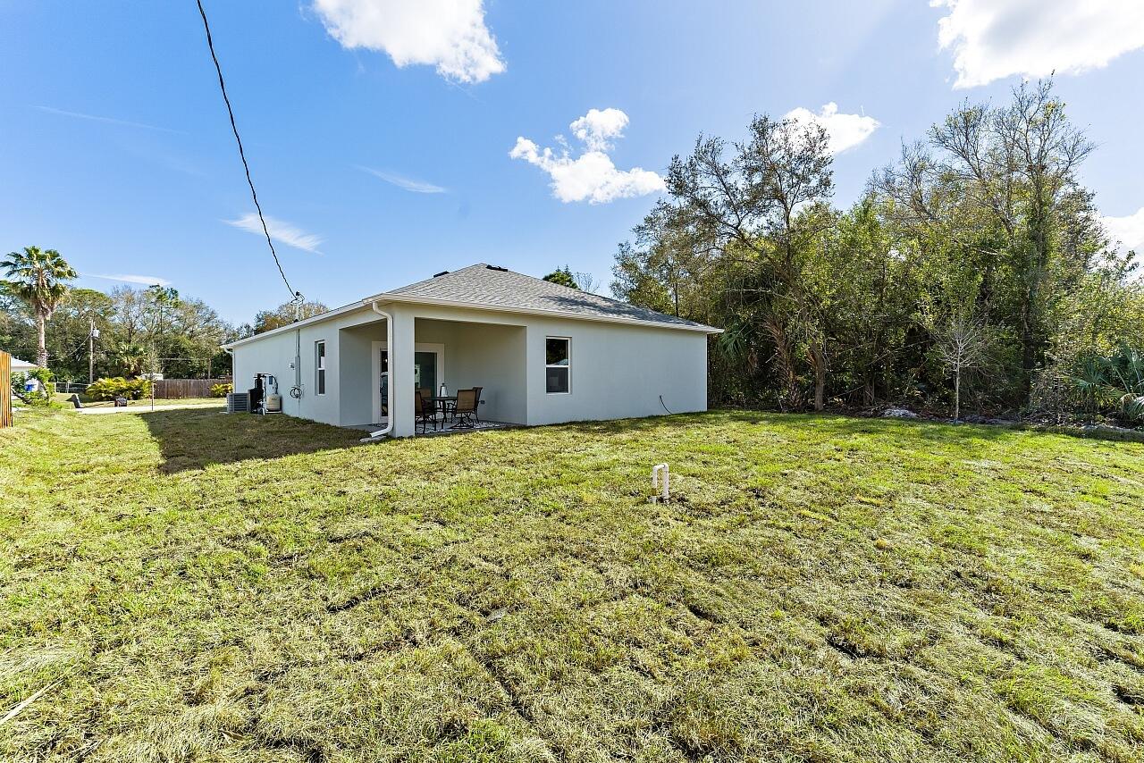 VERO LAKE ESTATES UNIT I - Residential