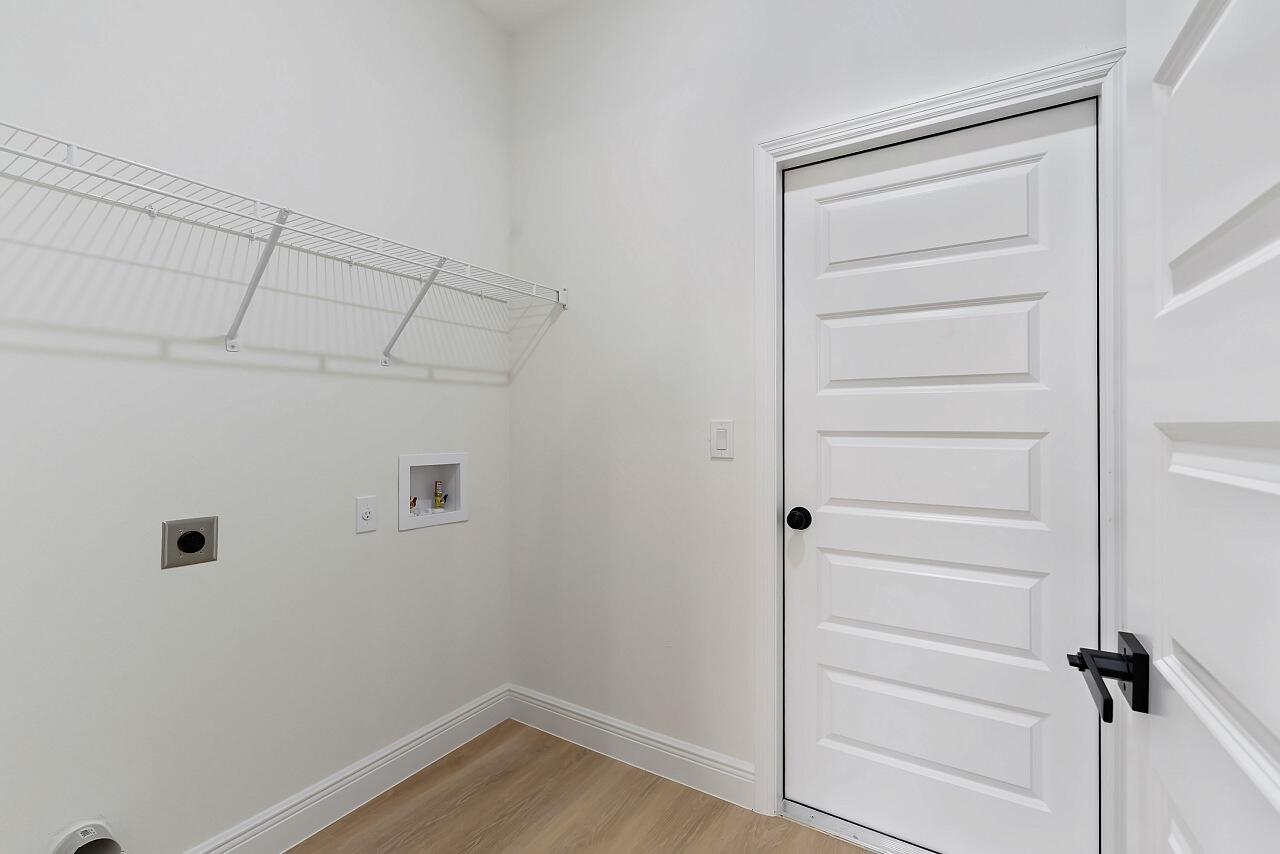 VERO LAKE ESTATES UNIT I - Residential