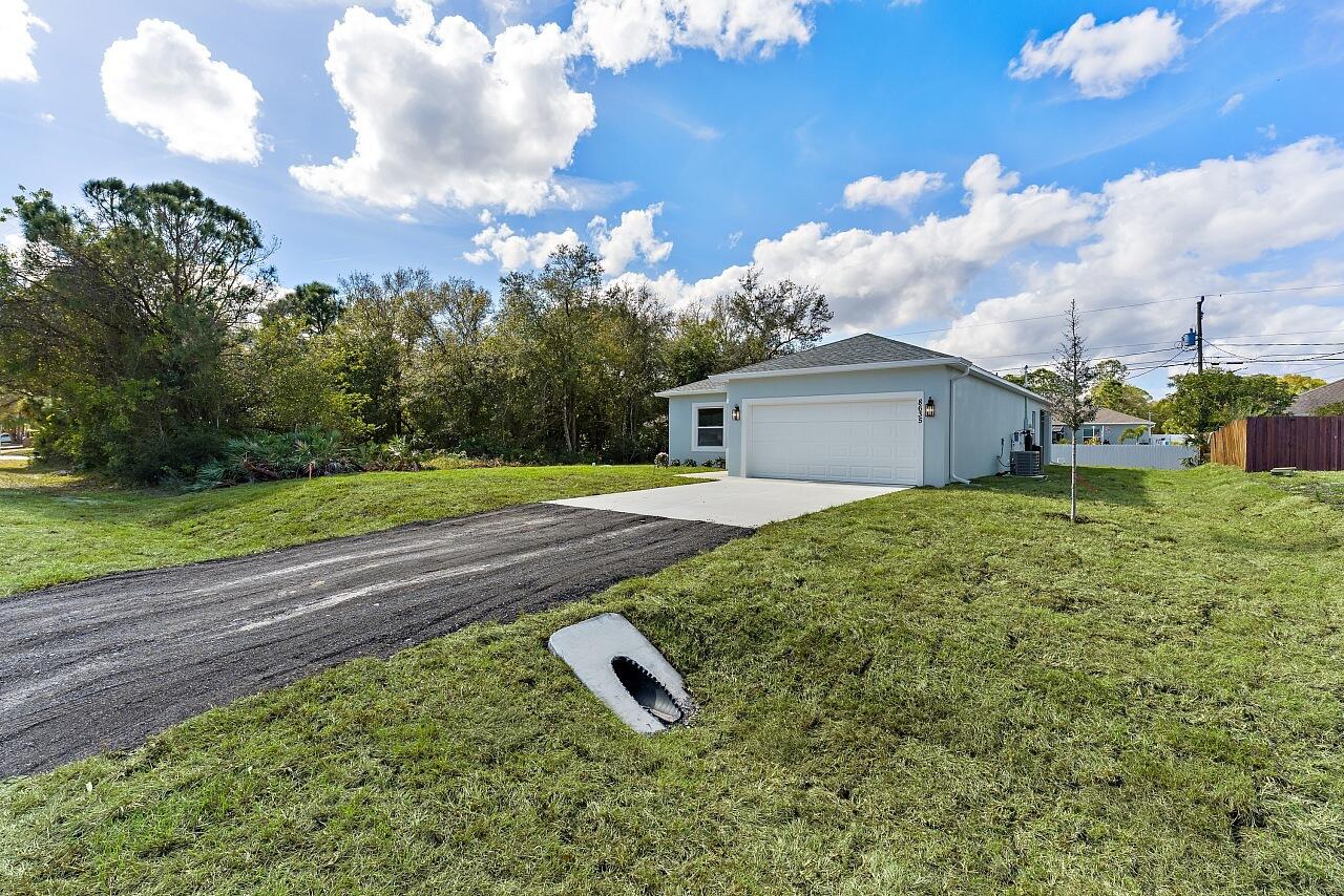 VERO LAKE ESTATES UNIT I - Residential