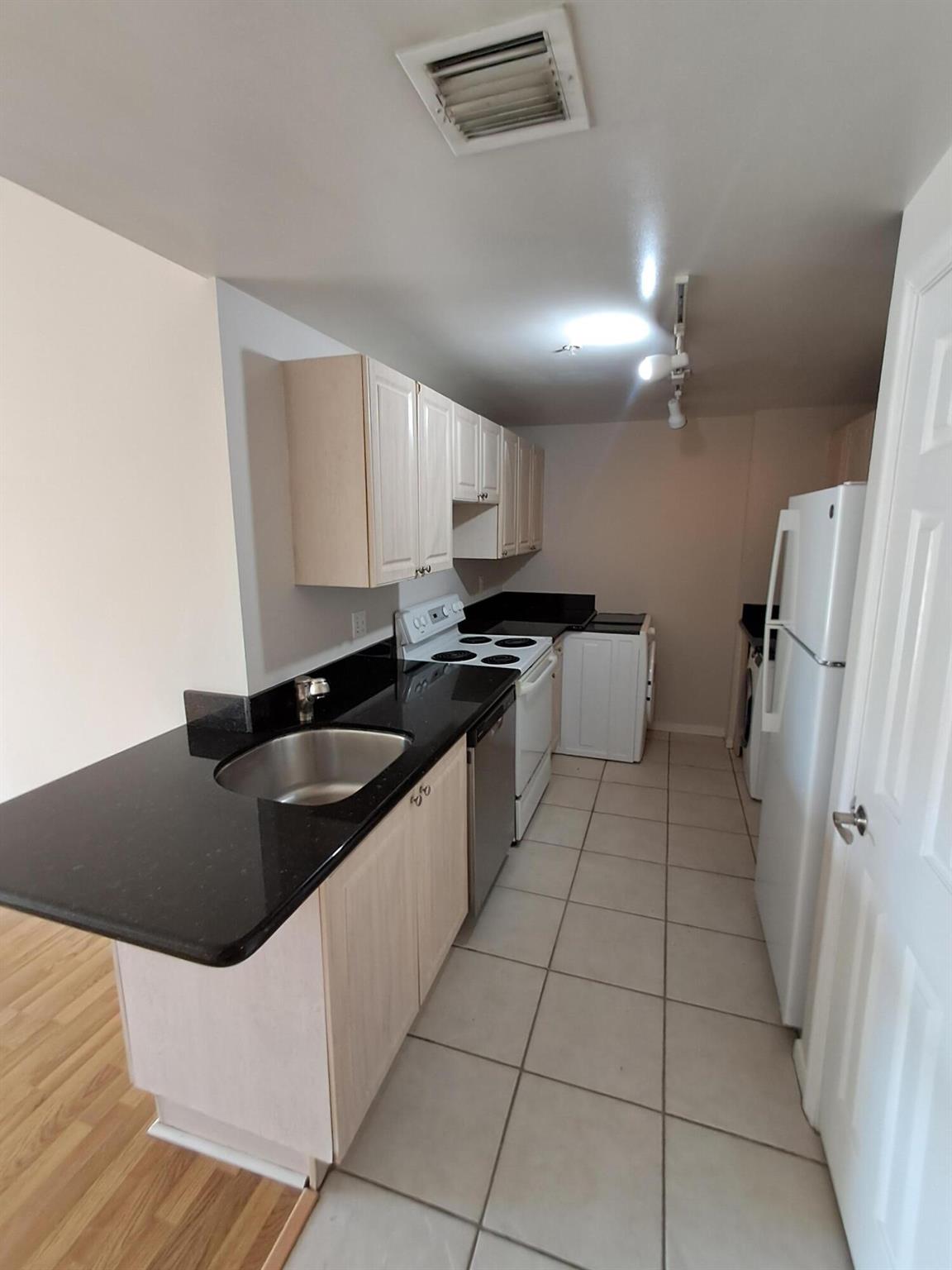 ARISSA PLACE CONDO - Residential Lease