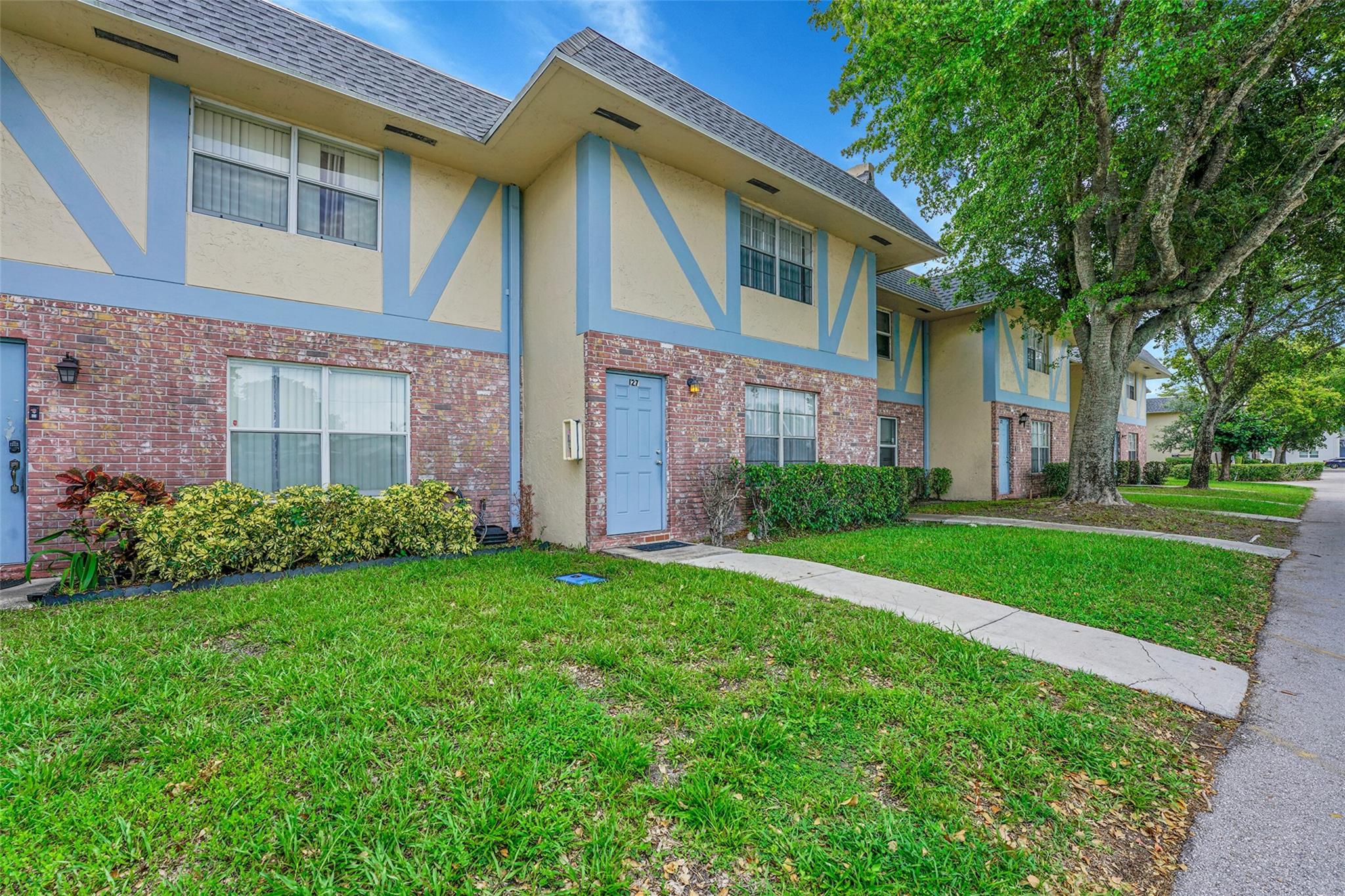 7505 Kimberly Blvd 127