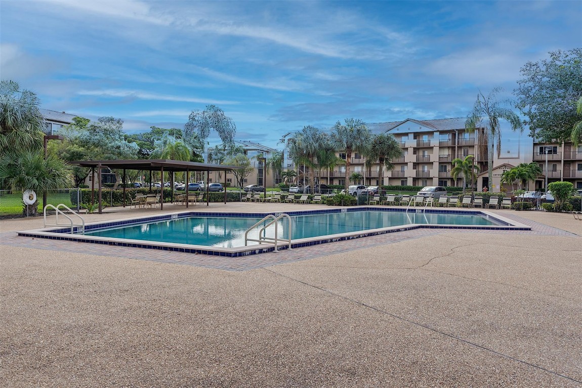 BUCKINGHAM EAST - Residential