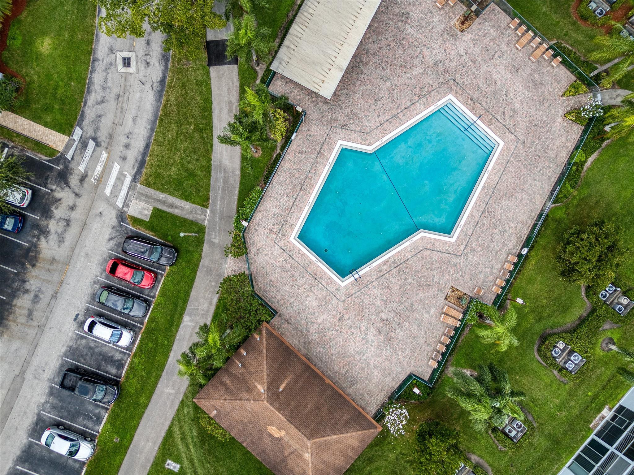 BUCKINGHAM EAST - Residential