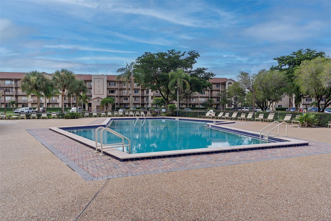 BUCKINGHAM EAST - Residential