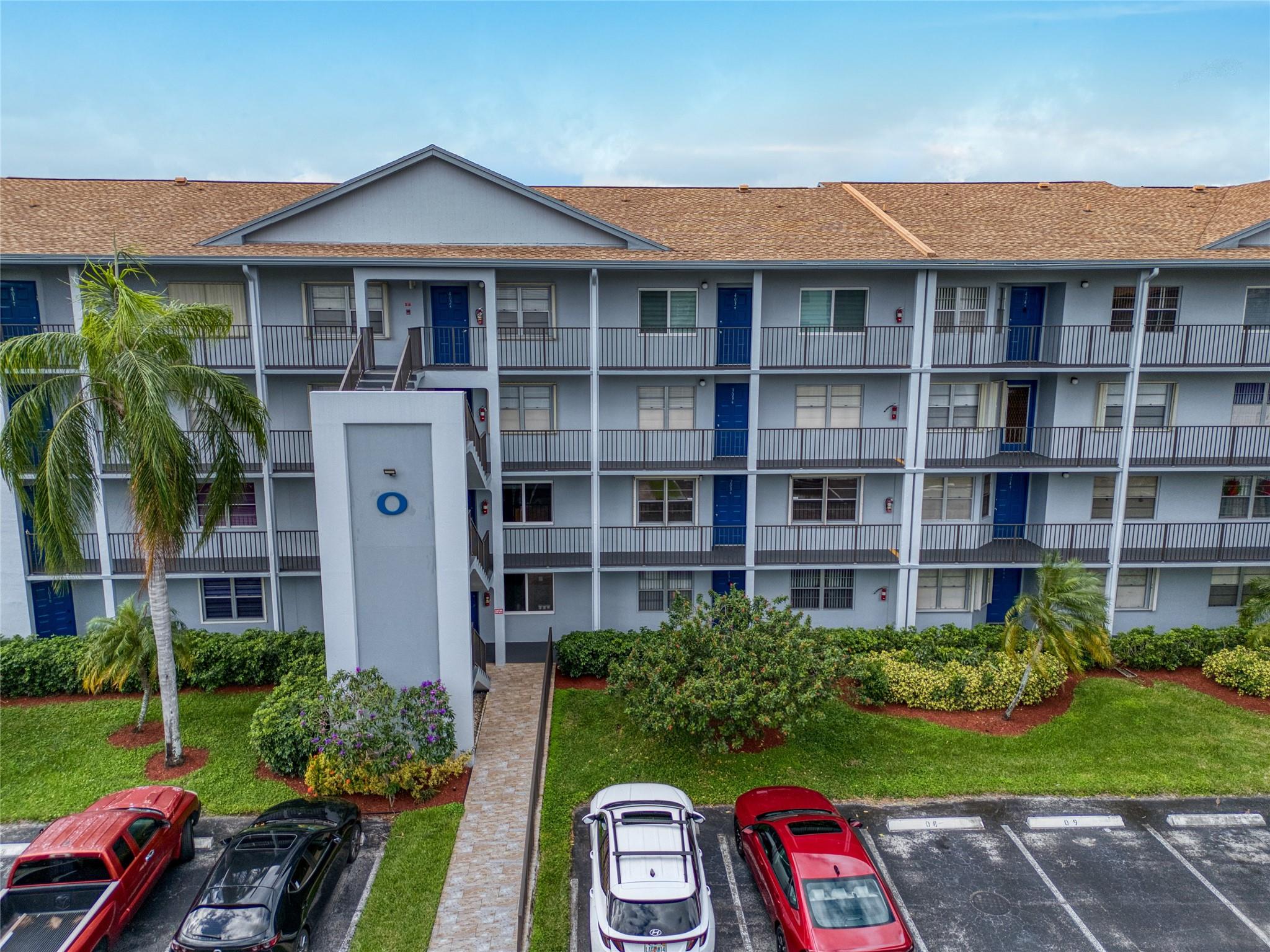 800 SW 125th Way 202