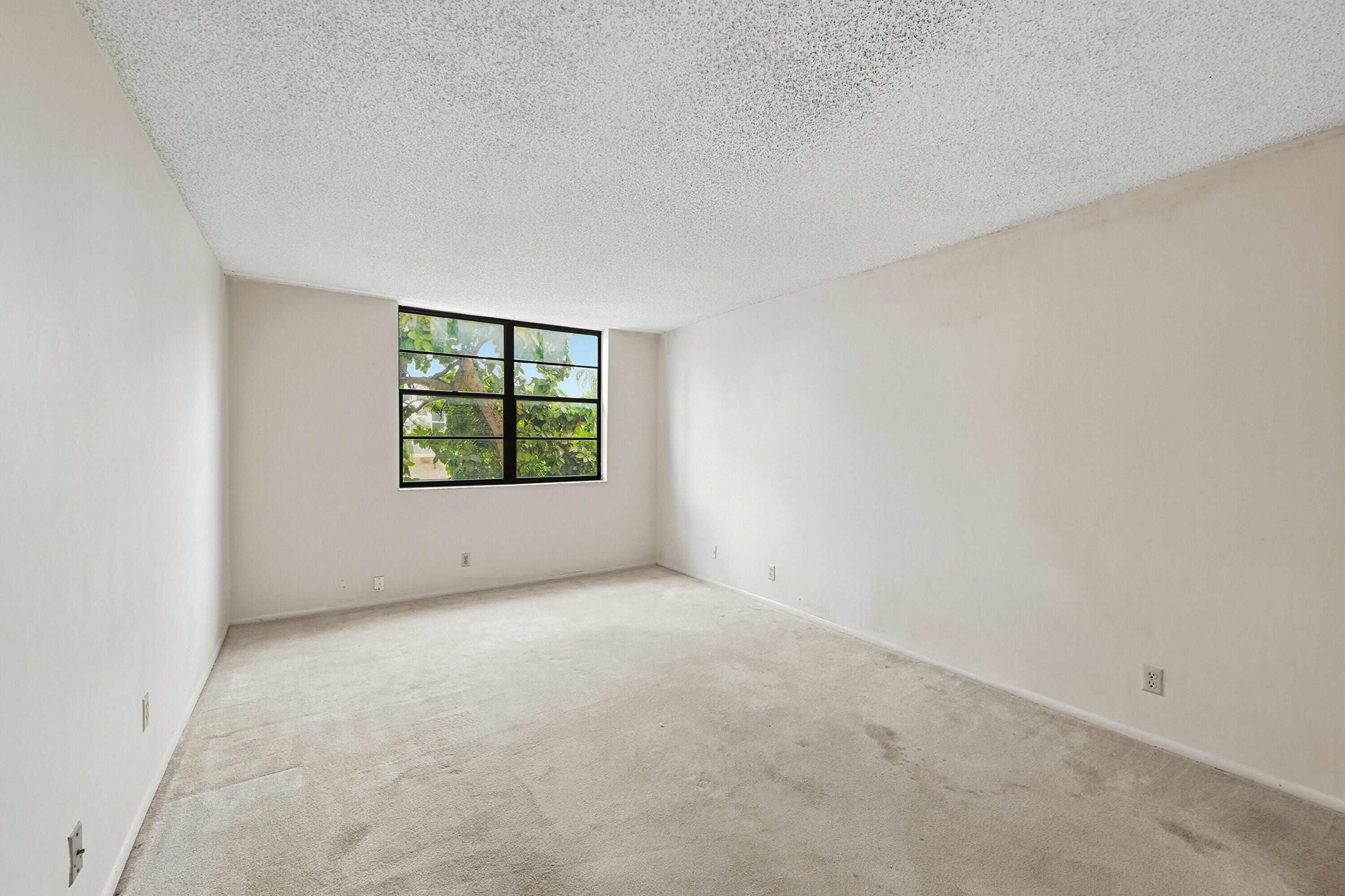 GATE TWO CONDO - Residential