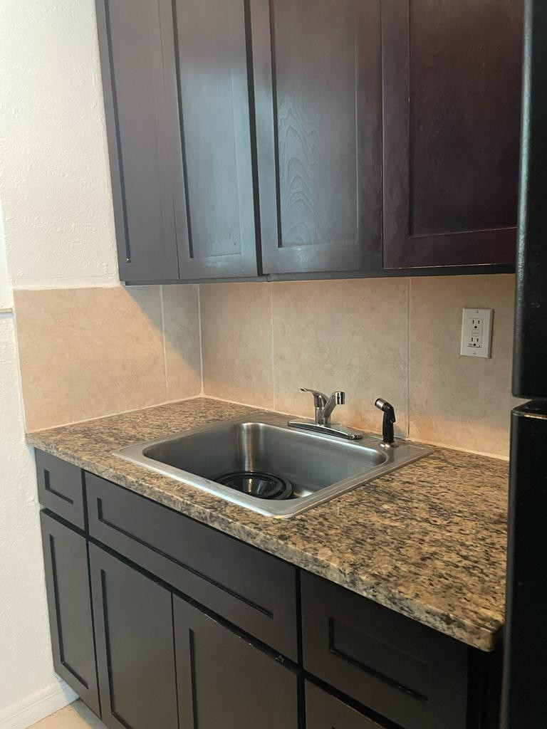 Bayshore Unit 04 - Residential Lease