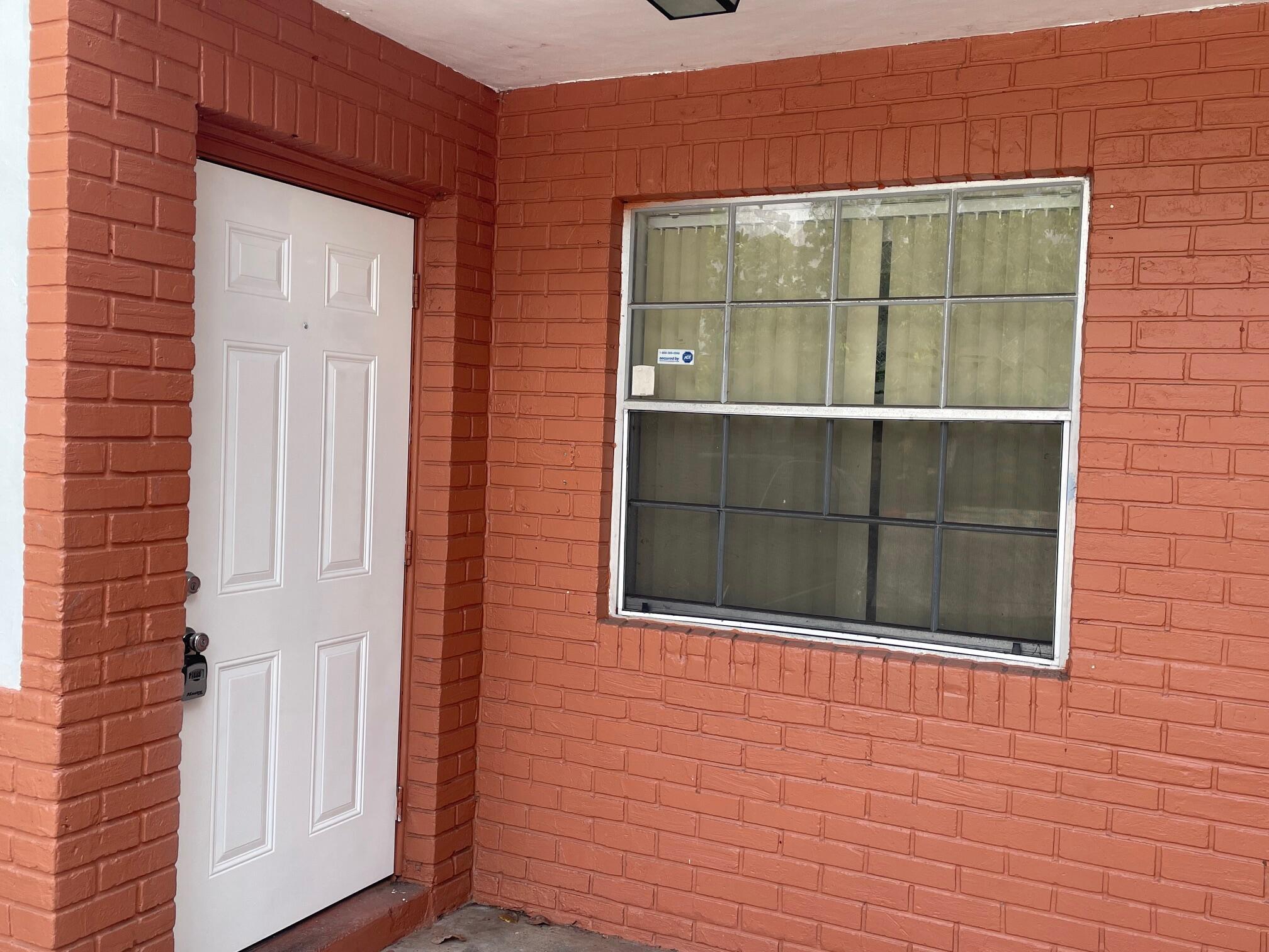 LAUDERDALE NORTH PARK SEC 3 - Residential