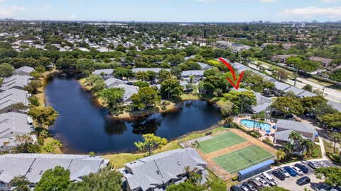 Tiny photo for 1921 Discovery Circle E, Deerfield Beach, FL 33442 (MLS # B26030464)