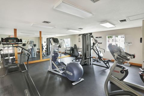 Tiny photo for 1921 Discovery Circle E, Deerfield Beach, FL 33442 (MLS # B26030464)
