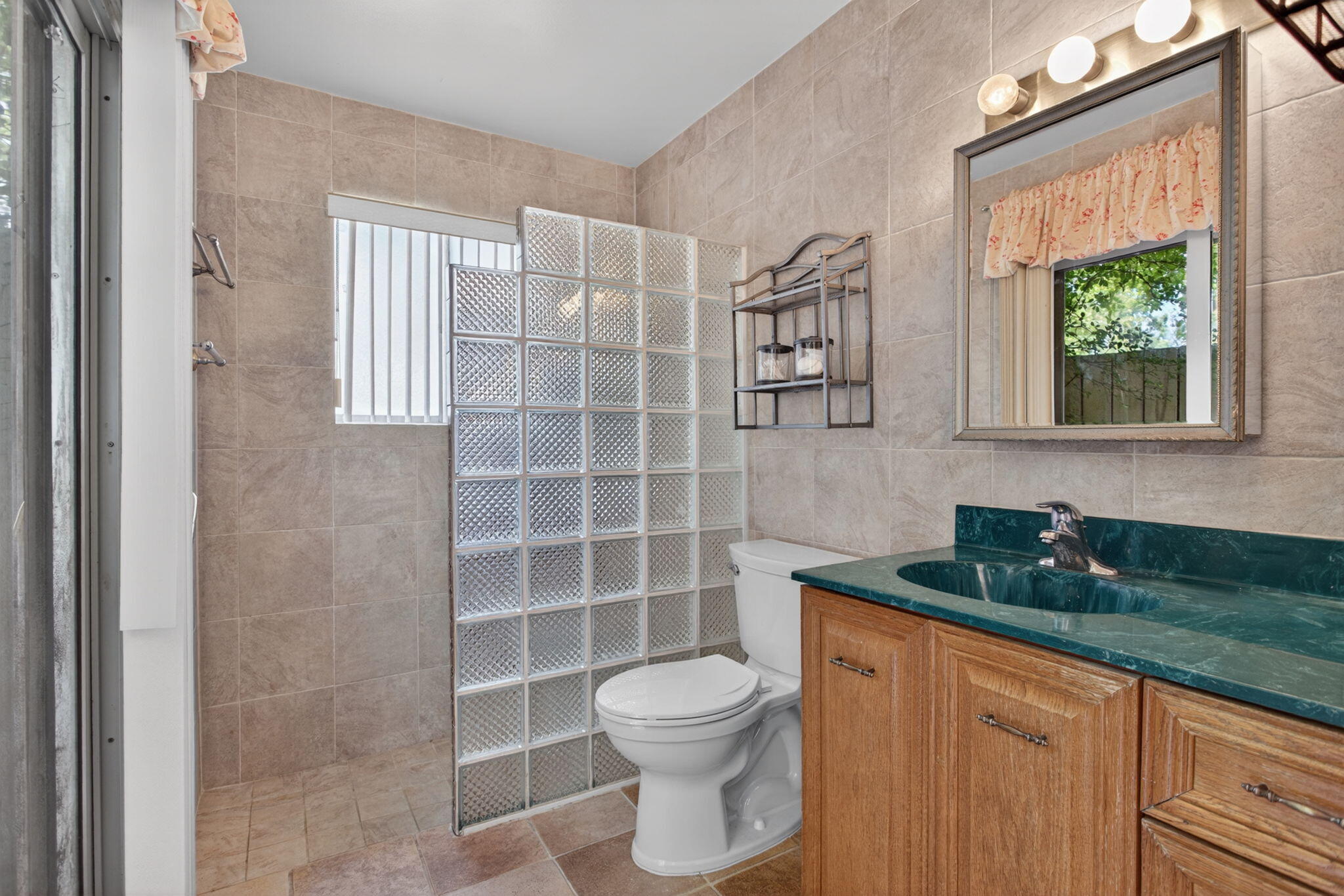 Discovery Pointe/Coral Point North - Residential