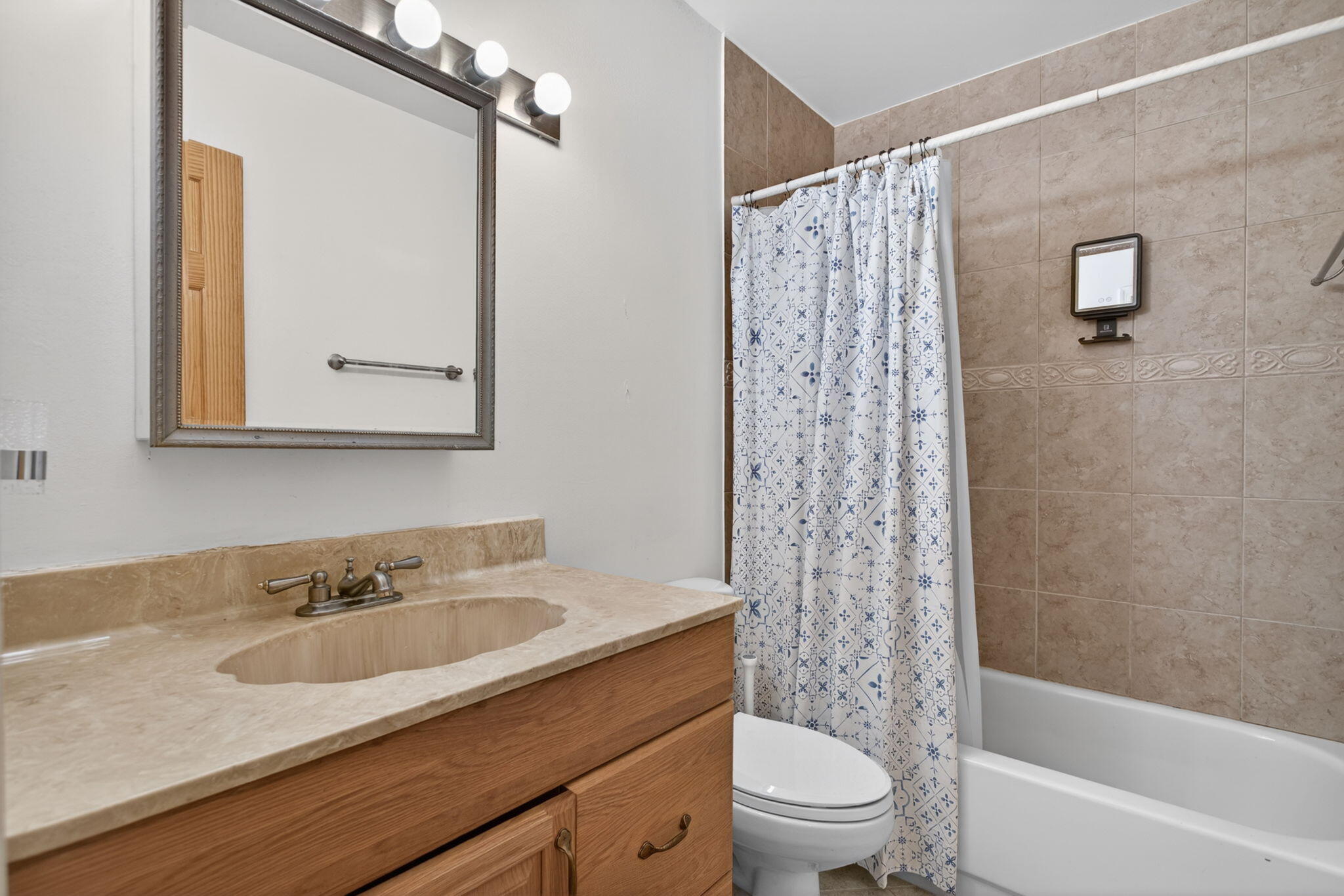 Discovery Pointe/Coral Point North - Residential