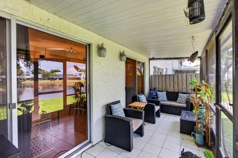 Tiny photo for 1921 Discovery Circle E, Deerfield Beach, FL 33442 (MLS # B26030464)