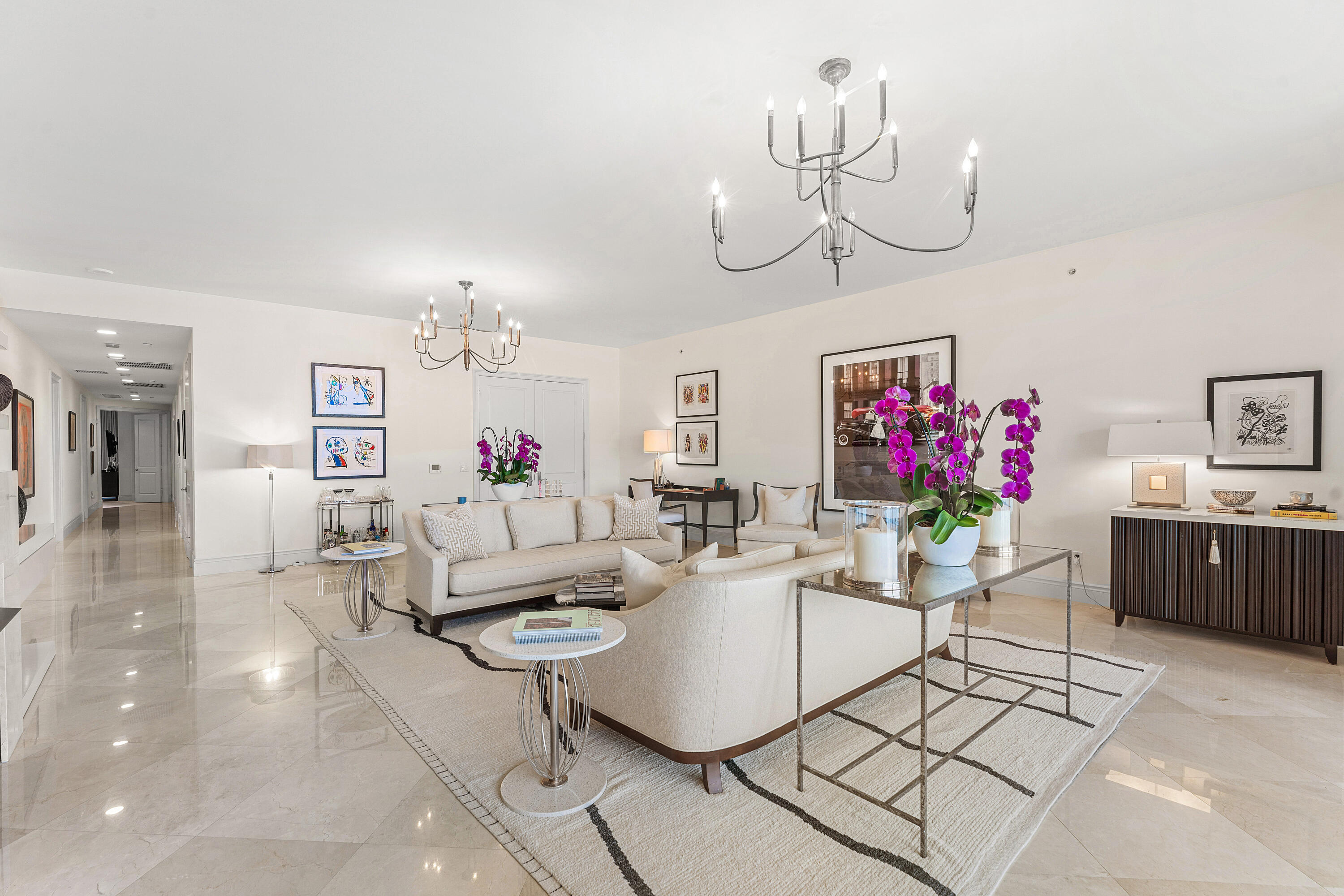 BELLARIA CONDO - Residential