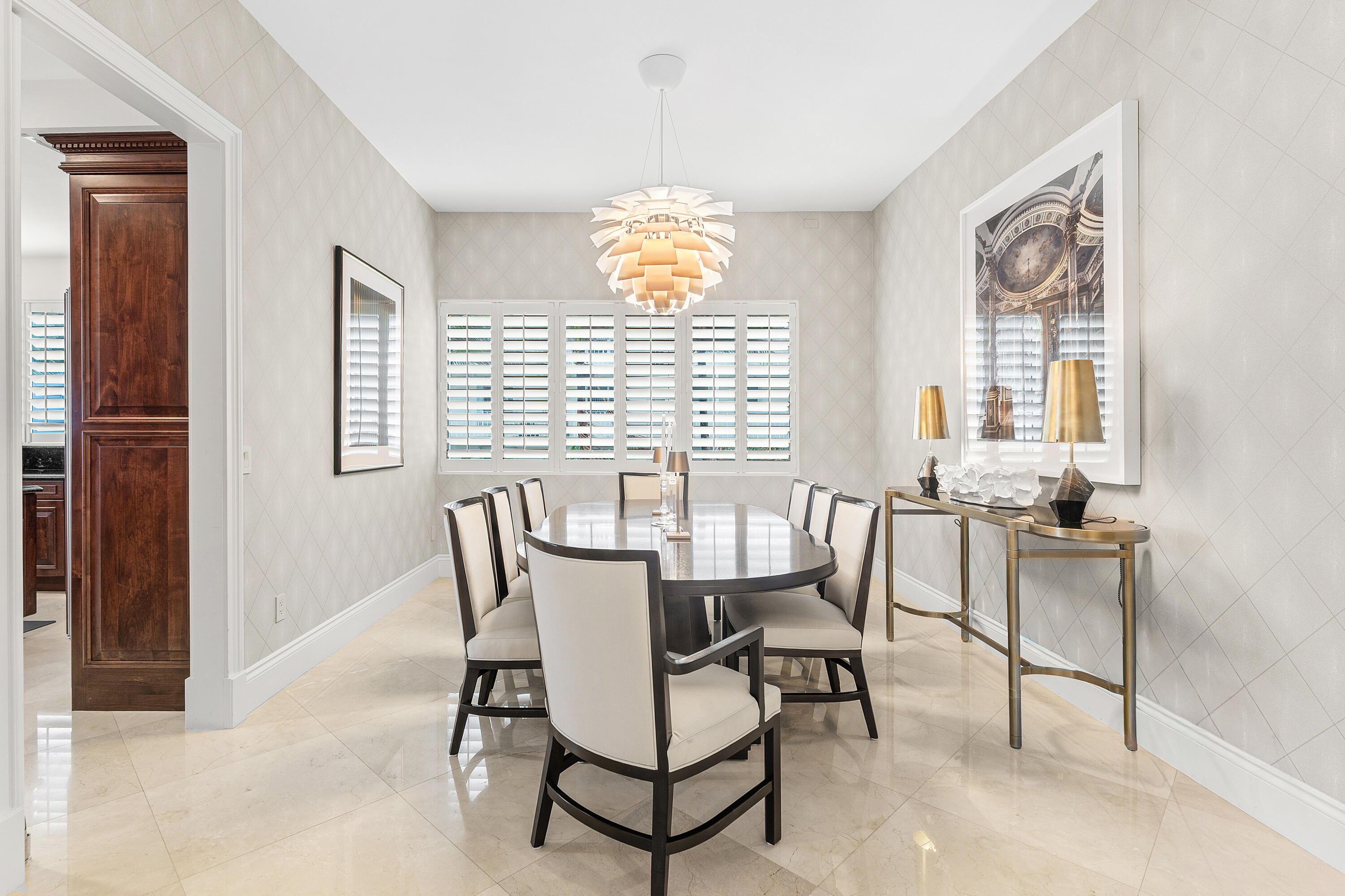 BELLARIA CONDO - Residential