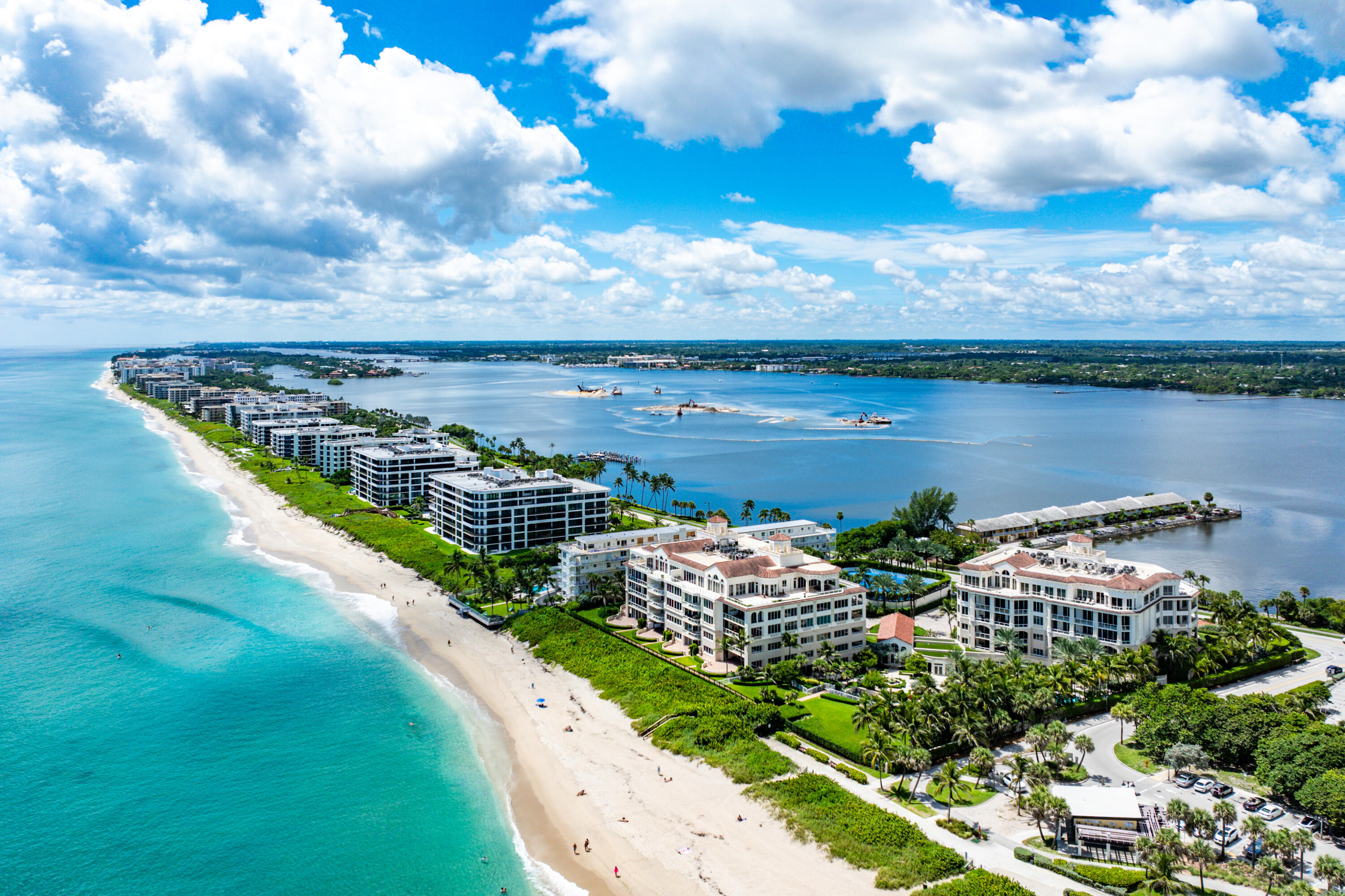 BELLARIA CONDO - Residential