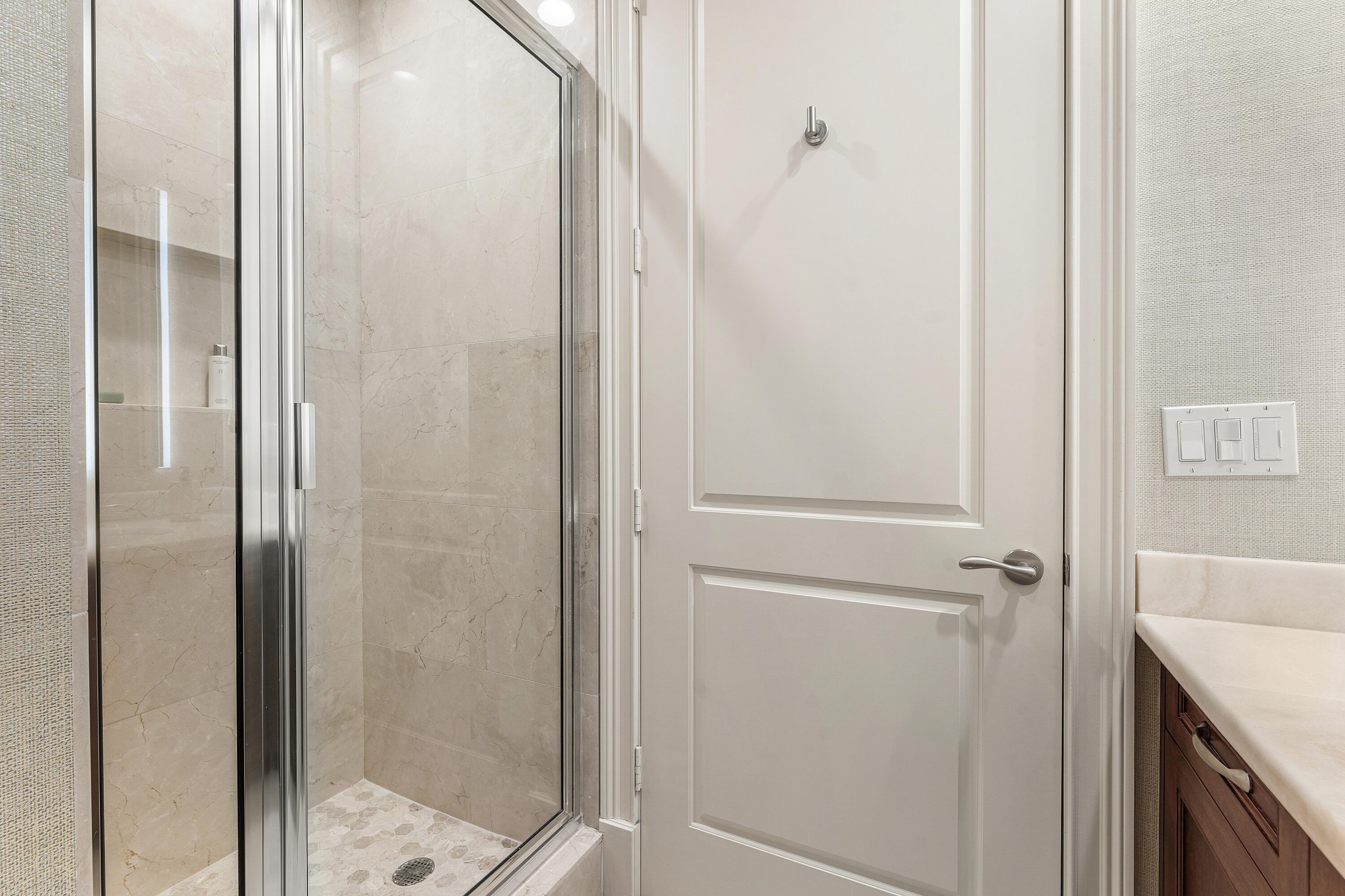 BELLARIA CONDO - Residential