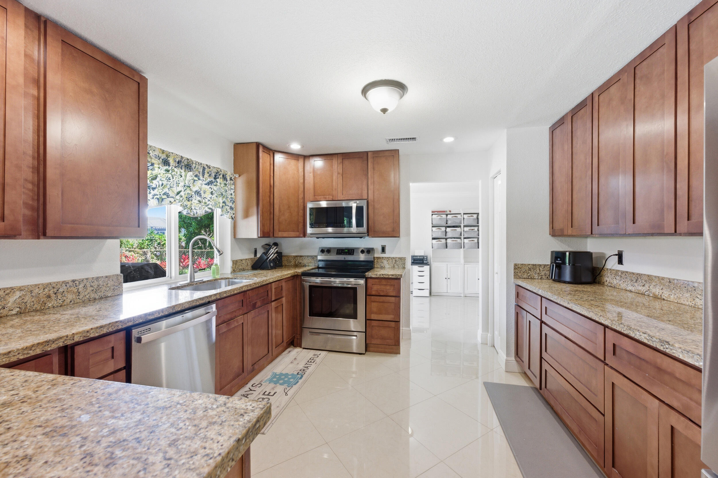 RAMBLEWOOD SOUTH - Residential