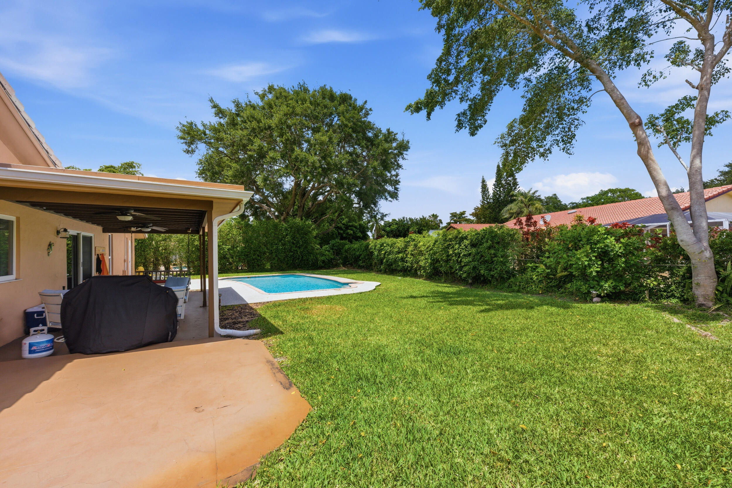 RAMBLEWOOD SOUTH - Residential