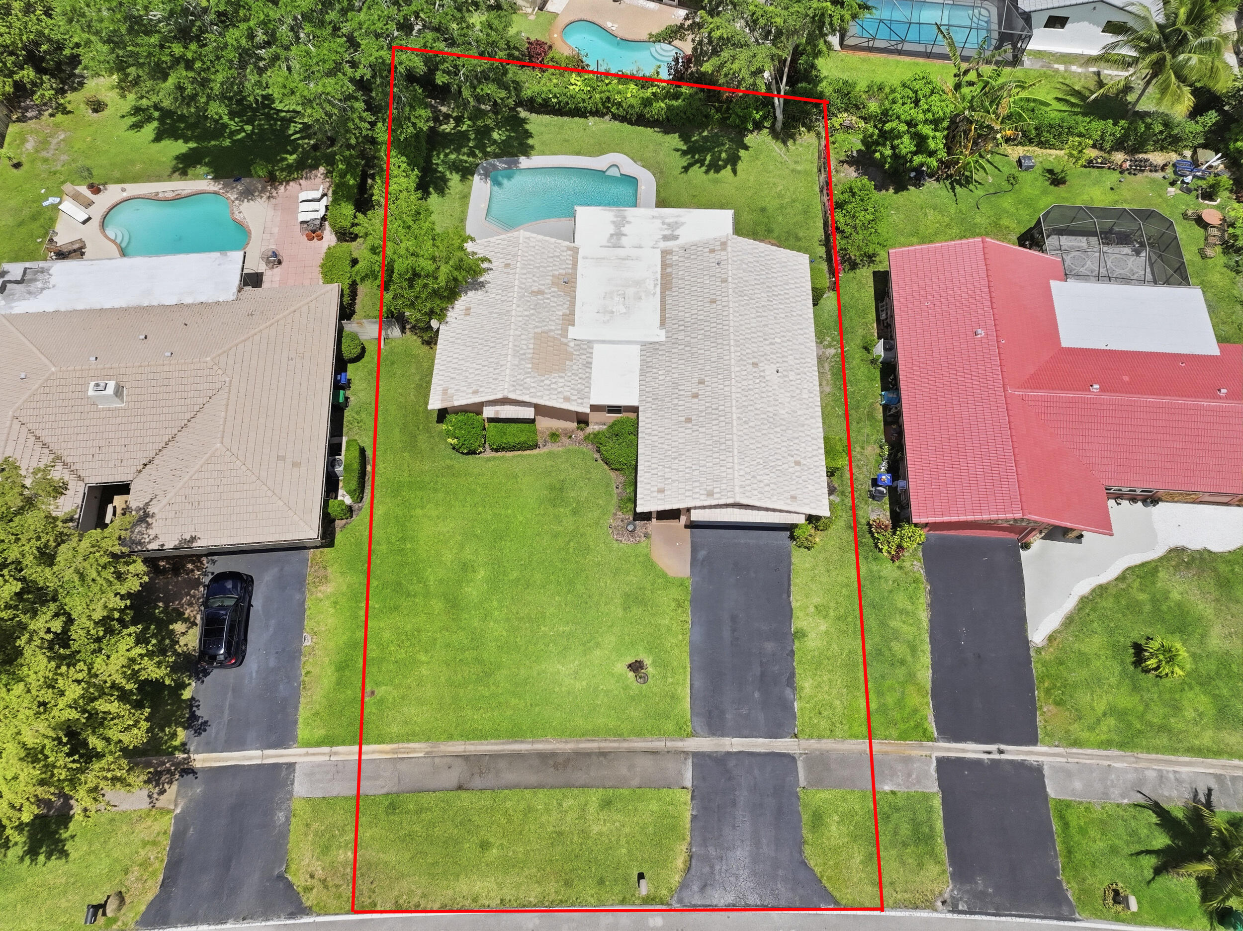 8557 Shadow Wood Boulevard