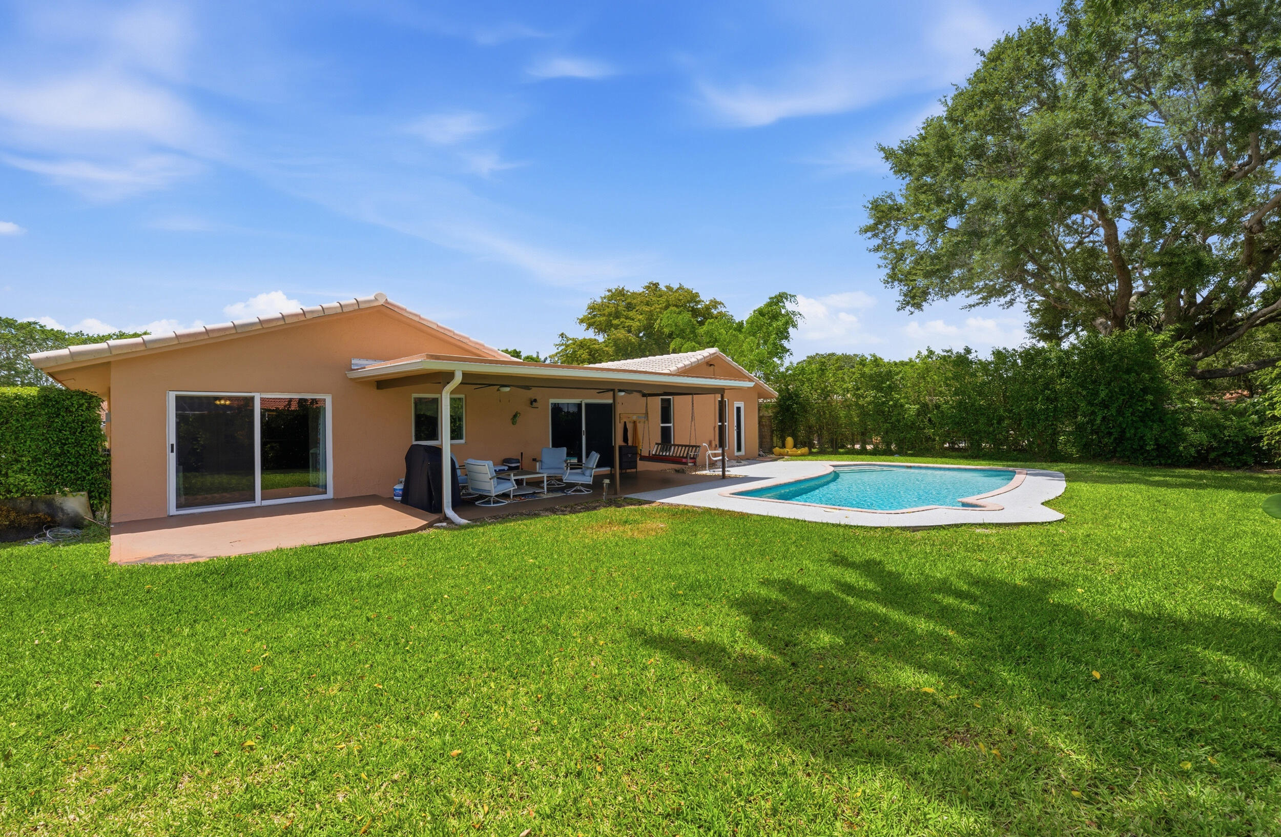 RAMBLEWOOD SOUTH - Residential