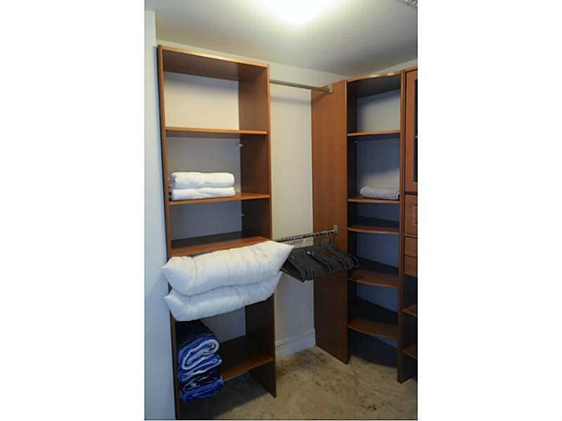 BEACH CLUB THREE CONDO - Residential Lease