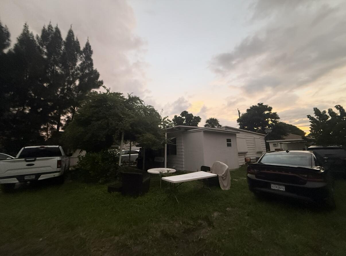 4307 DALE Road