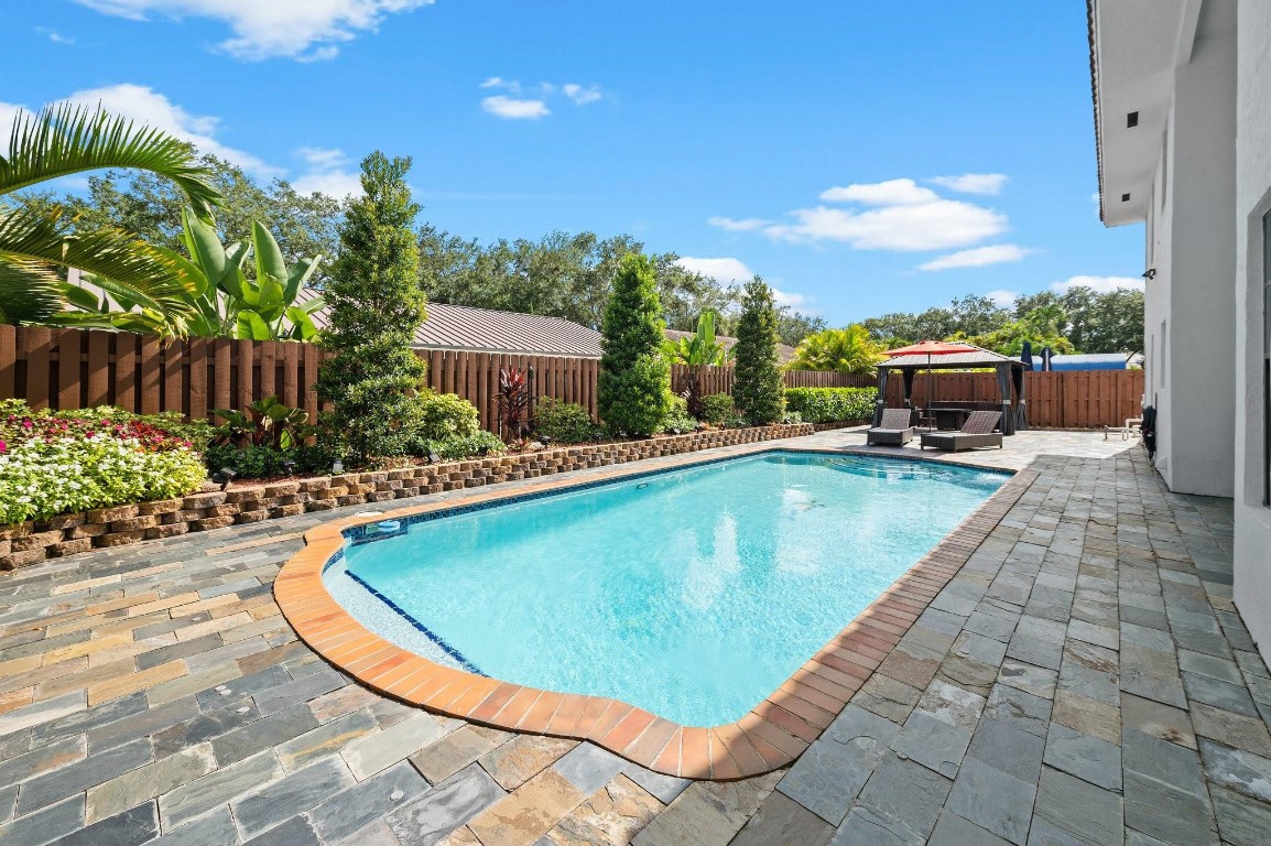 Royal Oaks Add 01 - Residential