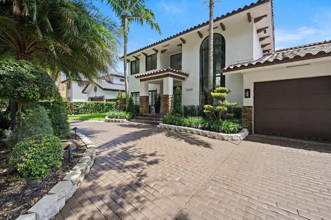 Royal Oaks Add 01 - Residential